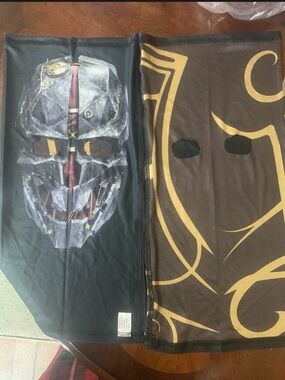 Dishonored 2 Reversible Cloth Mask